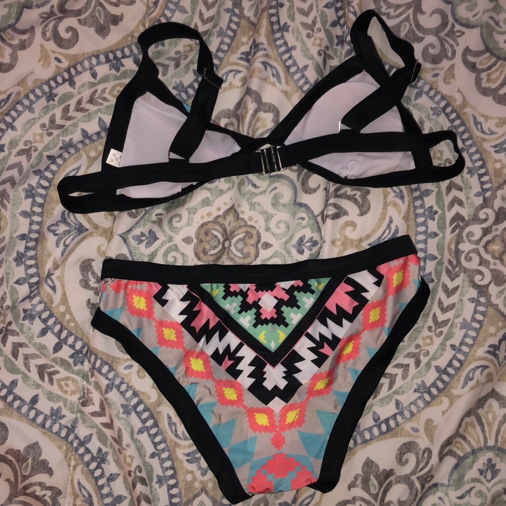 bathingsuit - Picture 2 of 2